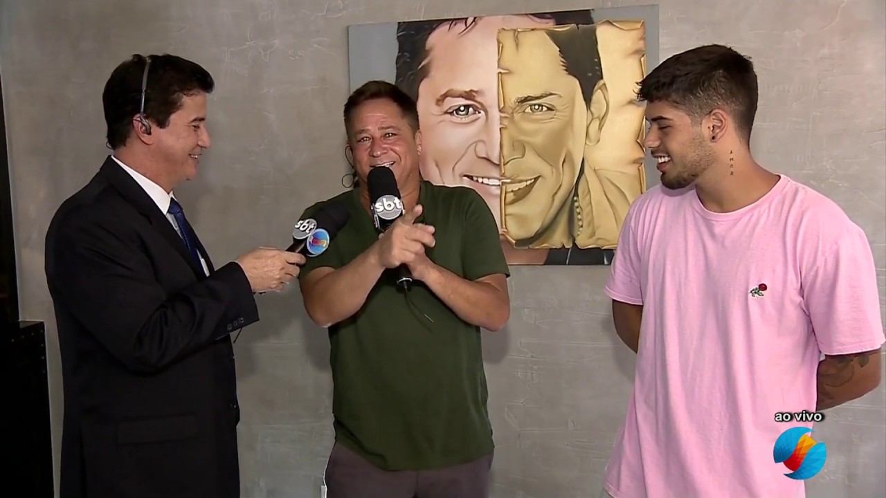 JMD (12/12/18) - Cantor Leonardo mostra relíquias da carreira