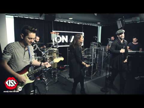 Smiley & Andra - În noapte mă trezesc (Live la Kiss FM)