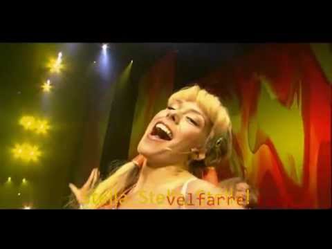 Winx Club on Tour - Wij Zijn Winx (English Subbed)