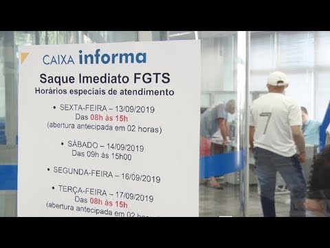 Caixa abre mais cedo e no final de semana para pagamentos do FGTS