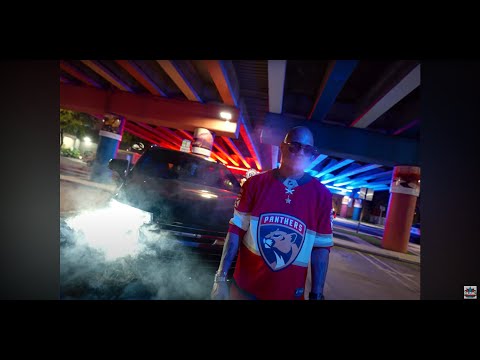 R1 La Esencia - DEFENDER (Video Oficial)