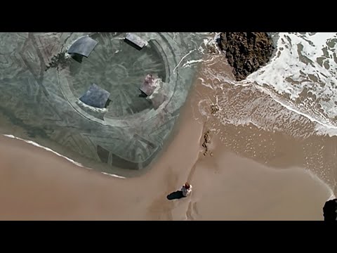 The X-Files - Scully sees UFO on the beach of Ivory Coast [6x22 - Biogenesis]