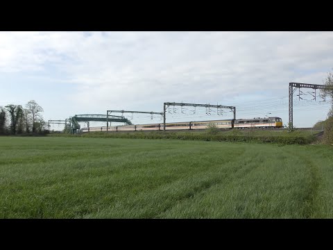 87002 Royal Sovereign hauls the Emerald Isle Express + OTHER ACTION