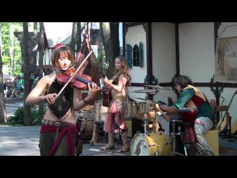 Circa Paleo performs Patsheeva Gypsy Tune