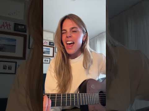 acoustic version of good luck babe ❤️❤️ #thevoice #australia