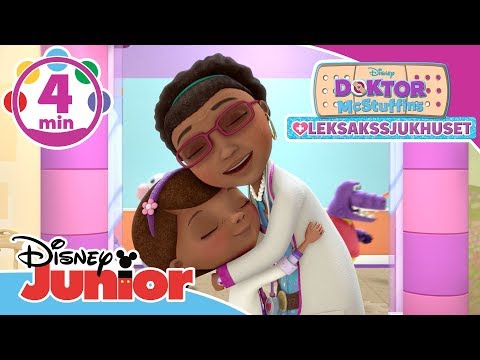 Doktor McStuffins | Musikmedley från sjukhuset! 🎶- Disney Junior Sverige