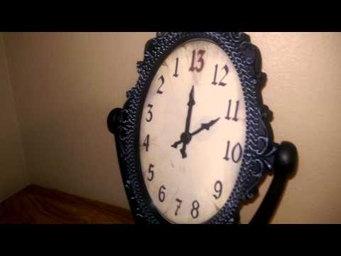 Halloween Prop Review: Reveal Clock (Grandin Road)