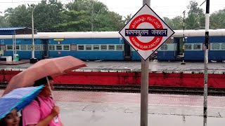 preview picture of video 'Train in Rain: WAP7 Trivandrum Mail Speeds through Kerala on a Rainy day #CycloneGaja'