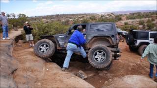 preview picture of video 'Moab, UT Easter Jeep Safari 2014'