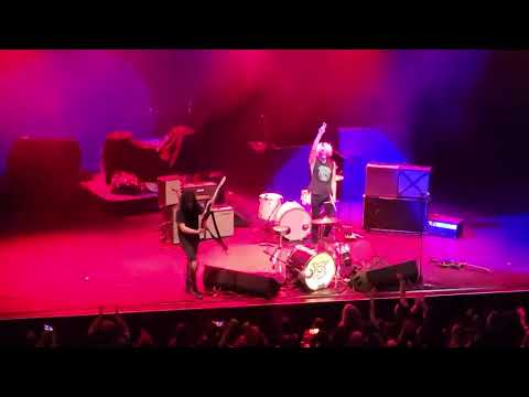 Reignwolf - Are You Satisfied - LIVE!!! @ The Wiltern Theater - musicUcansee.com