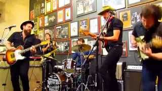Nathaniel Rateliff &amp; the Night Sweats Live at Twist and Shout &quot;Look It Here&quot;