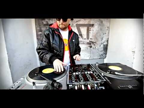 C.Z.S.T. - "Chcę oddychać" (feat. Łabędź, TaLLib) skrecze: Dj RazDwa