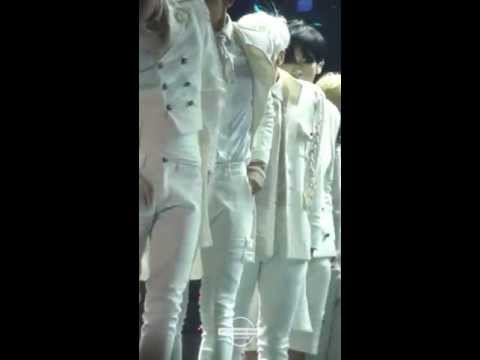 131006 SHINee Jonghyun 샤이니 종현 - Everybody @ SHINee COMEBACK SPECIAL in GANGNAM HANRYU FESTIVAL