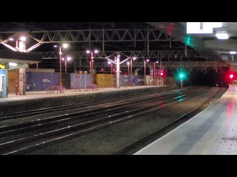 4S49 - DB90's - Backbone and Bumblebee2 heading through Stafford on a late blue box liner 5m early