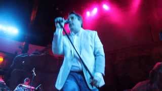 They Might Be Giants - &quot;Number Three&quot; (2013-11-01 - Mohegan Sun Wolf Den, Uncasville, CT)