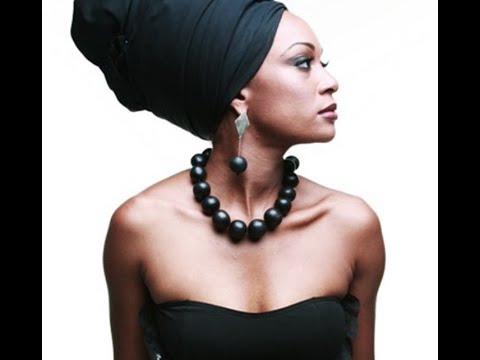 INTERVISTA A KELLY JOYCE