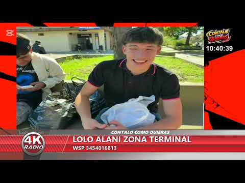 Amigos de Colonia Ayui de compras por Concordia charlan con el móvil 