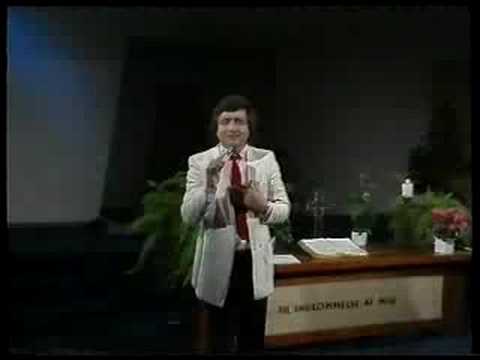 Alexandru Groza - In sulul Cartii