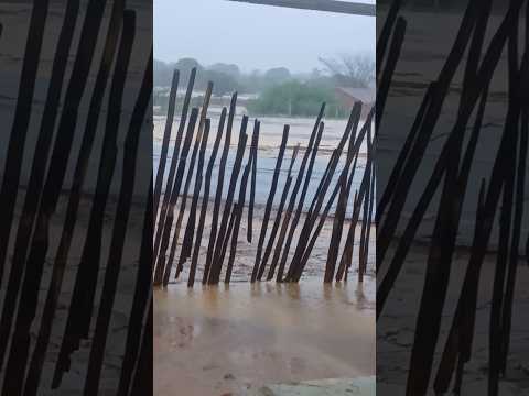 chuva em lagoa do boi barro alto Bahia