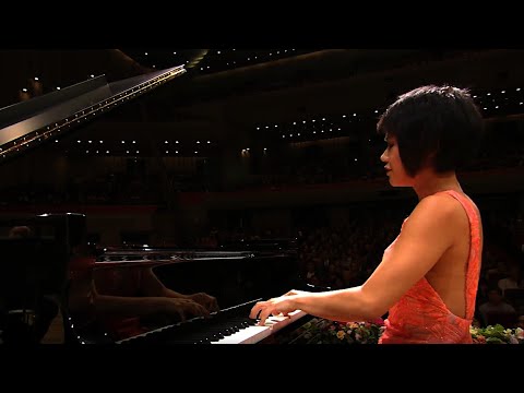 Yuja Wang: Chopin Piano Concerto No. 2 in F minor Op. 21 [HD]