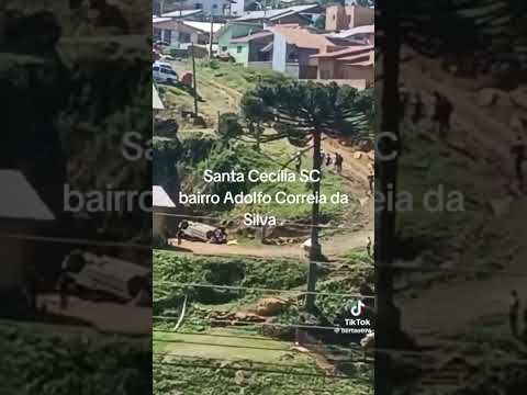 SANTA CECÍLIA: MULHER FICA FERIDA EM CAPOTAMENTO DE VEÍCULO As 14h25mi
