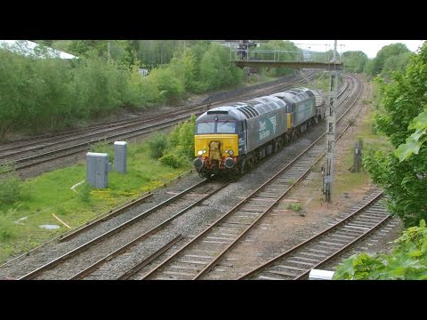 Holywell Junction 21.5.2015 - DRS 57301 Goliath & 57012 on Valley Flasks - Class 57