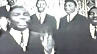 Highway QC's singing "Nobody Knows"