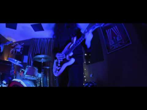 BIRIBIRLOCKE - Bomba Nuclear