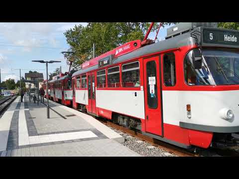 HAVAG 1156 + 1201 + 222 - Tatra T4DC Großzug - Ausfahrt in Bad Dürrenberg, Markt - Linie 5 ➡️ Heide