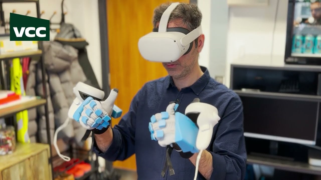 VR Training: Cooking With Haptic Gloves I Sliced Bread Animation