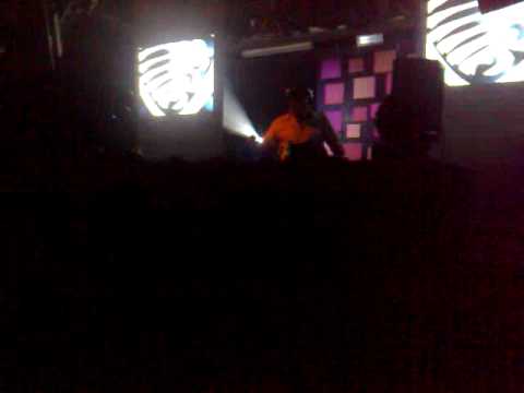 Misja Helsloot - All Inclusive - Timmy and Tommy - Full Tiltin