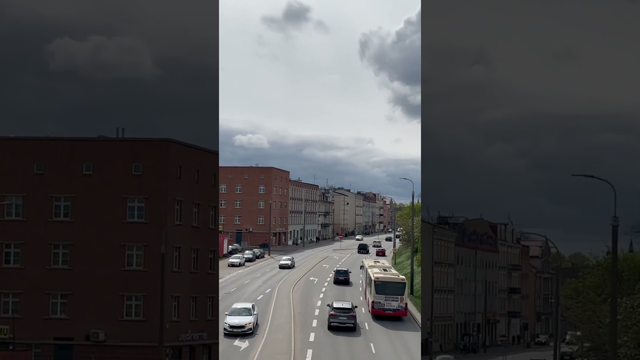 Trakt św Wojciecha - w drodze do pracy.