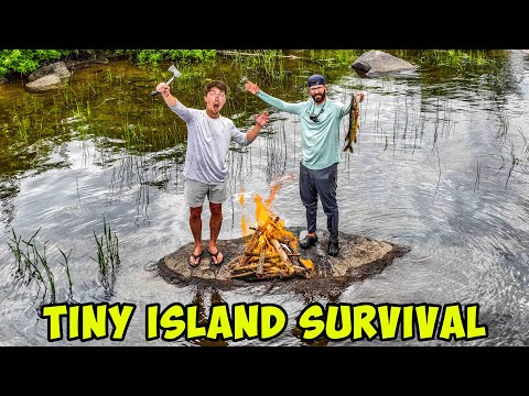 2v2 TINY Island SURVIVAL CHALLENGE!