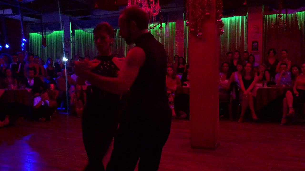 Leonel Di Cocco & Carolina Giannini - Nostalgico