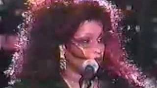 Chaka Khan &quot;I Know You, I Live You&quot; (Live)