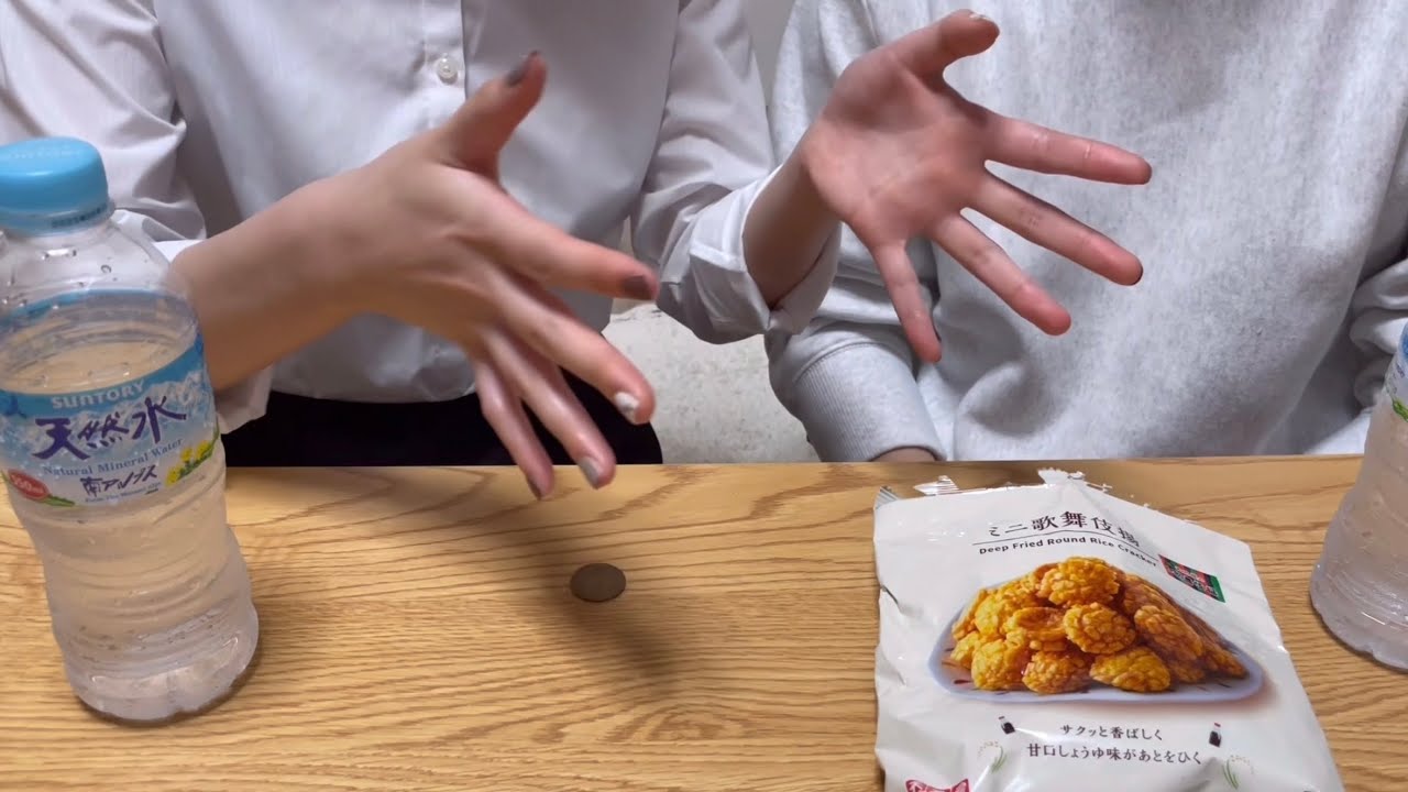 ふたりで仲良く質問に答えたよ