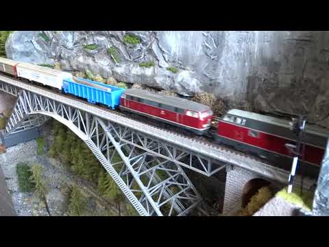 V200 in Double Traction on the Bietschtalbridge on the Modelrailroad