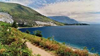 Download lagu Toba Dream - Vicky Sianipar ft Korem Sihombing.wmv mp3