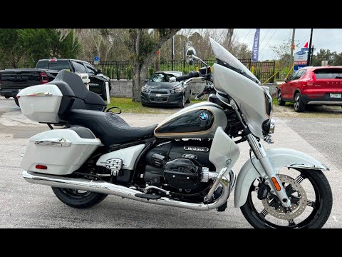 2023 BMW R 18 Transcontinental in Option 719 Mineral White Metallic at Euro Cycles of Tampa Bay