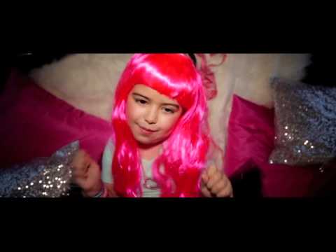 Enur feat. Nicki Minaj & Goonrock - I'm That Chick (Official Video)