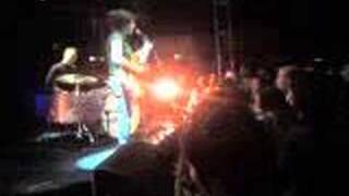 Mirah - cellphone - Monument