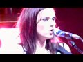 Amy MacDonald - I Got No Roots leeds academy ...