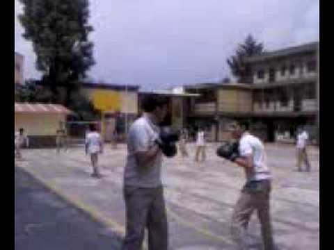 dago(el puños de oro) vs karlos(el tonto9