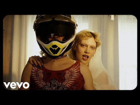 Willa Mae - Flirt with the Idea (Official Video)