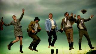 Gaelic Storm - Beggarman.avi