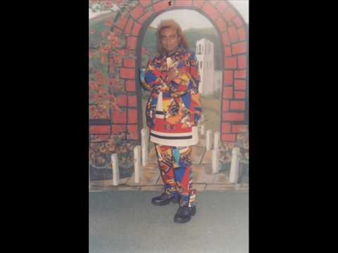 CHRISTMAS BAD HEAD- MASSIVE GOSEIN