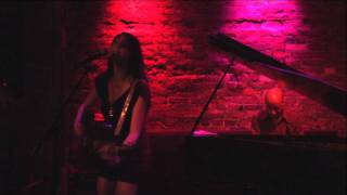 Charlotte Sometimes - Losing Sleep - Live