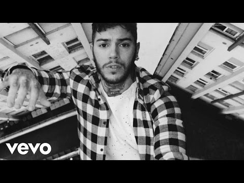 Emis Killa - Non è facile ft. Jake La Furia