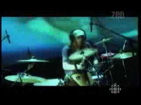 2004: Pimp Tea (aka PIMP-T) & Fixxion - Super Dude (live on CBC's ZeD TV)