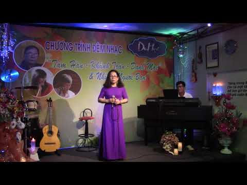 Thể hiện bởi Nhất Chi Mai